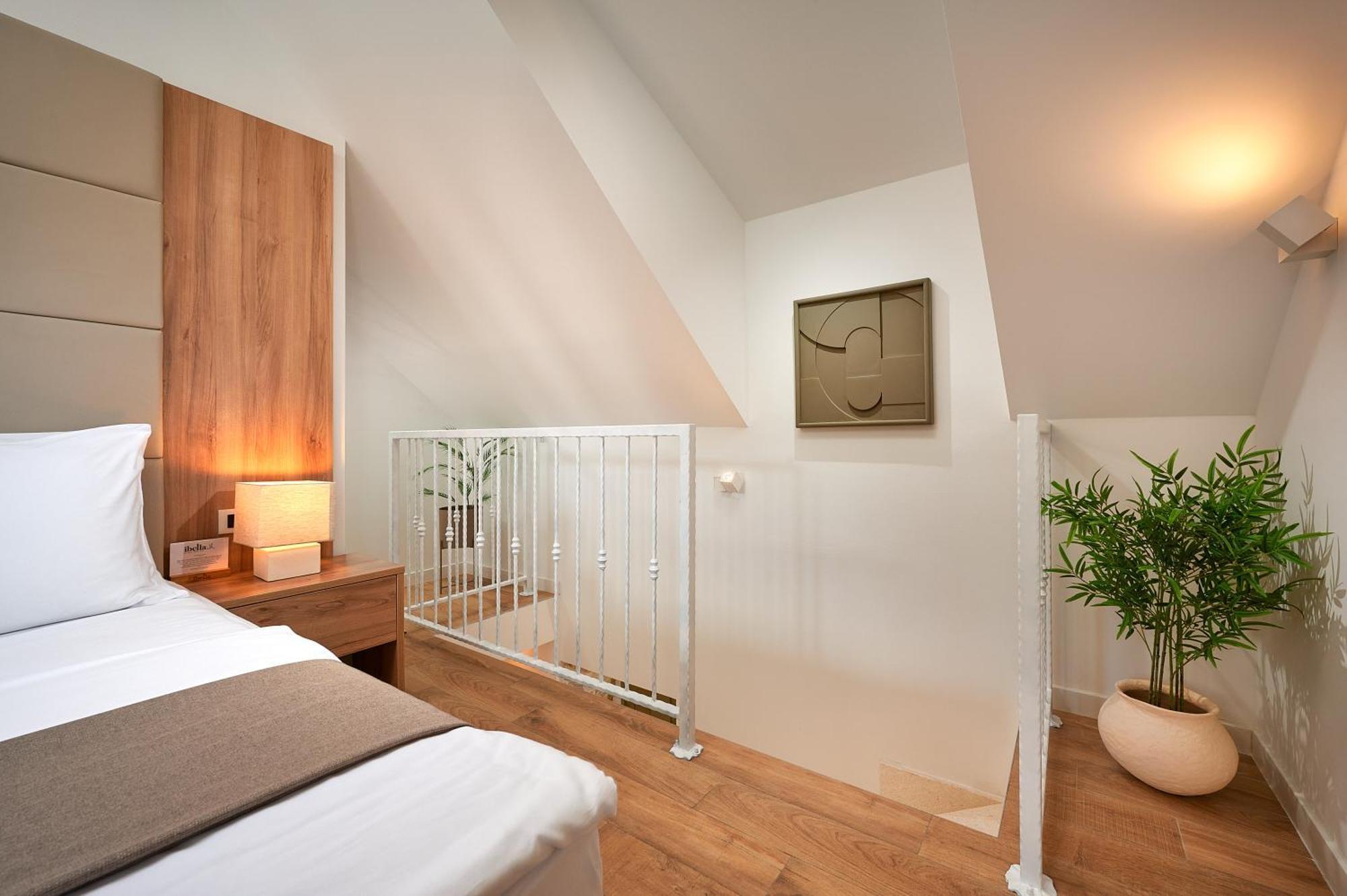 Ibella Boutique Rooms Split Exterior photo