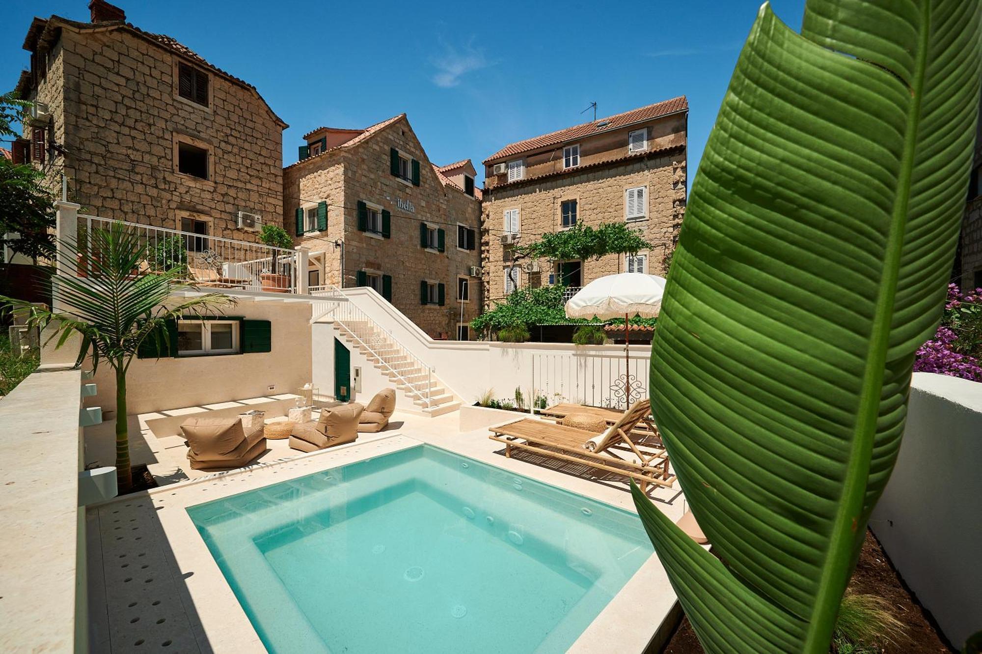 Ibella Boutique Rooms Split Exterior photo