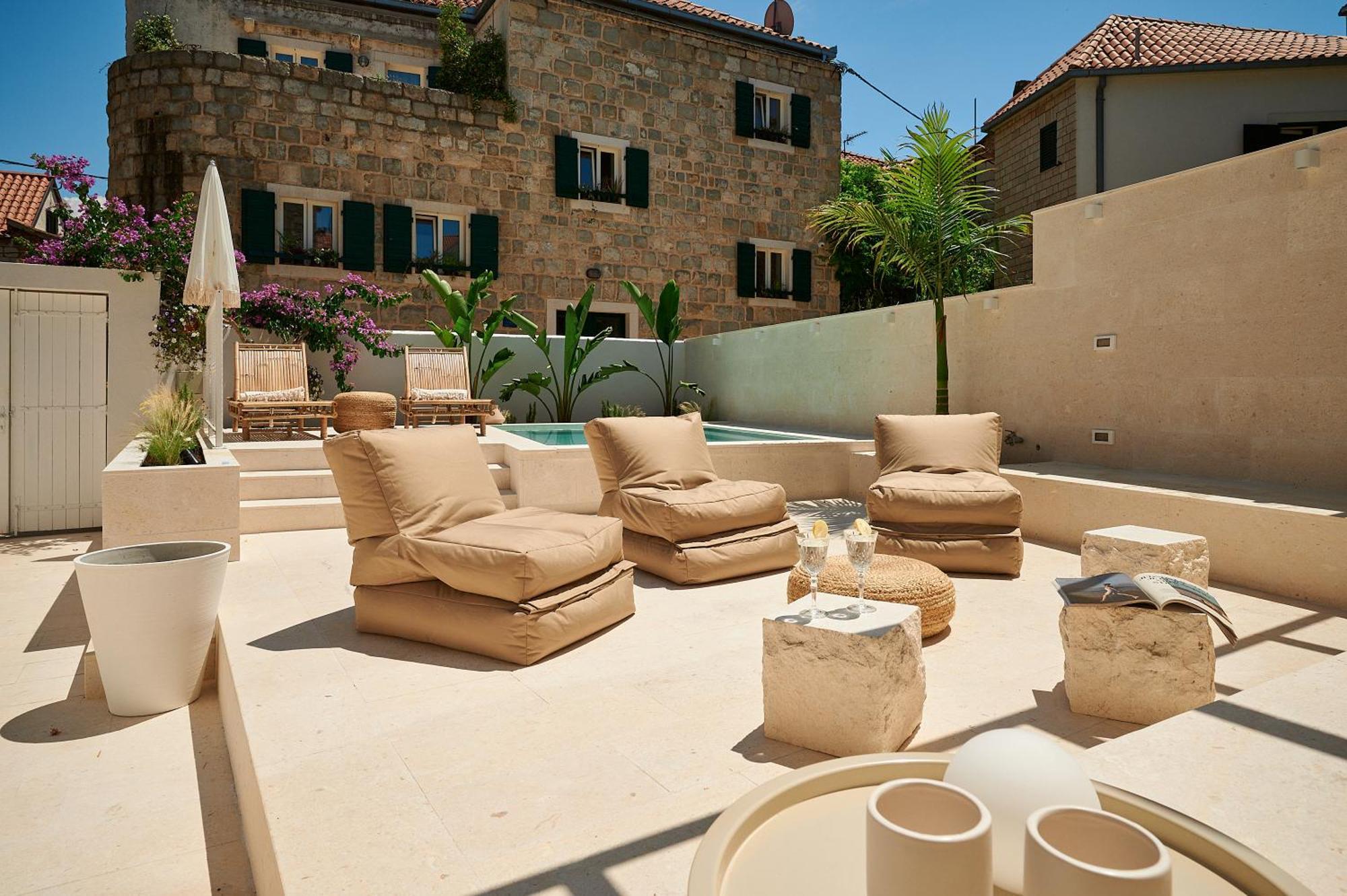 Ibella Boutique Rooms Split Exterior photo